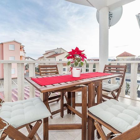 Apartman Dukic Vodice Exterior foto